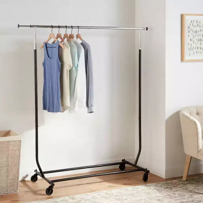 Portant à vêtements robuste - Brightroom™ : Cadre en métal, rangement à roulettes pour vêtements, capacité de 45,9 kg, largeur de 191,5 cm, noir