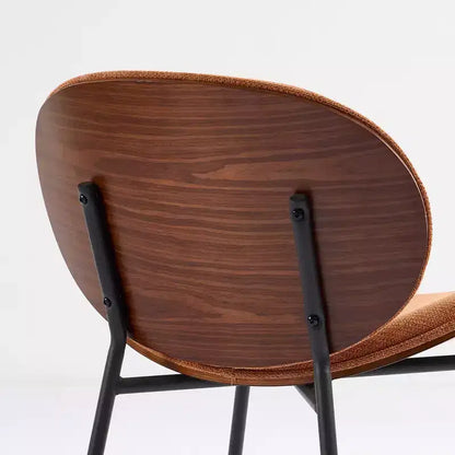 Chaise Okak Mid-Century Modern Shell, Chaise d'appoint sans accoudoirs en cuir PU noir et finition noyer pour salon, bureau