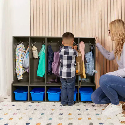 Portemanteau-vestiaire 5 sections avec banc et 5 bacs avant évidés pour tout-petits ECR4Kids Streamline