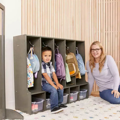 Portemanteau-vestiaire 5 sections avec banc et 5 bacs avant évidés pour tout-petits ECR4Kids Streamline