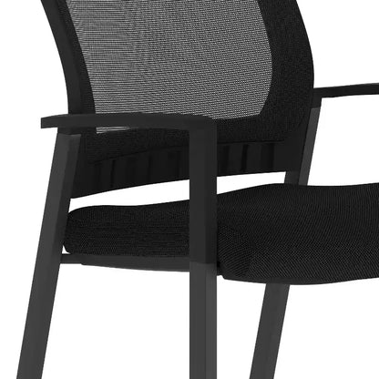 Chaise d'appoint empilable en maille noire HERCULES de qualité commerciale avec accoudoirs et cadre en acier noir thermolaqué de Flash Furniture
