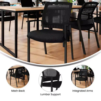Chaise d'appoint empilable en maille noire HERCULES de qualité commerciale avec accoudoirs et cadre en acier noir thermolaqué de Flash Furniture