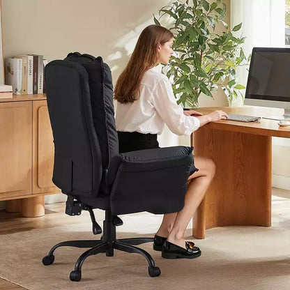 Chaise de bureau Bestier avec repose-pieds et accoudoirs relevables, chaise ergonomique à dossier haut avec poches latérales, chaise en cuir à pieds croisés avec roulettes