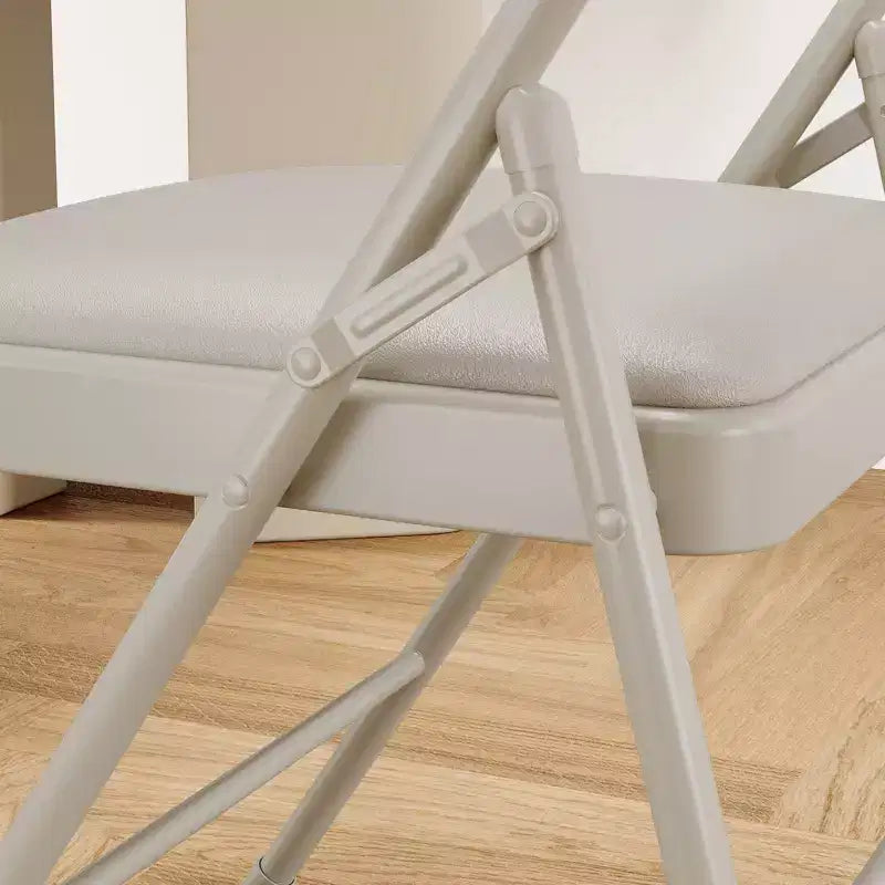 Lot de 2 ou 4 chaises pliantes avec coussins rembourrés, supportant jusqu'à 158 kg, pour salle à manger, bureau à domicile, événements intérieurs et extérieurs