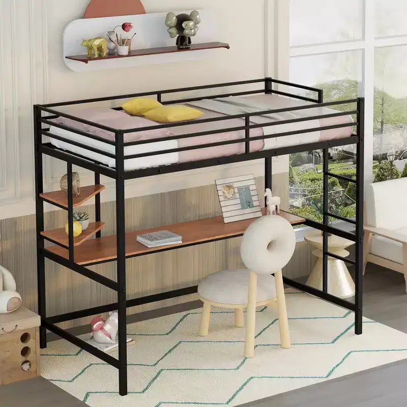 Lit mezzanine en métal Okak, taille complète/double avec rampes de sécurité, lit mezzanine avec bureau et 2 étagères, cadres de lit pour salon, chambre à coucher