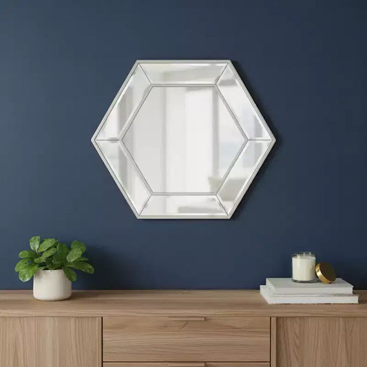Miroir d'appoint encadré en verre hexagonal argenté HomeRoots 18
