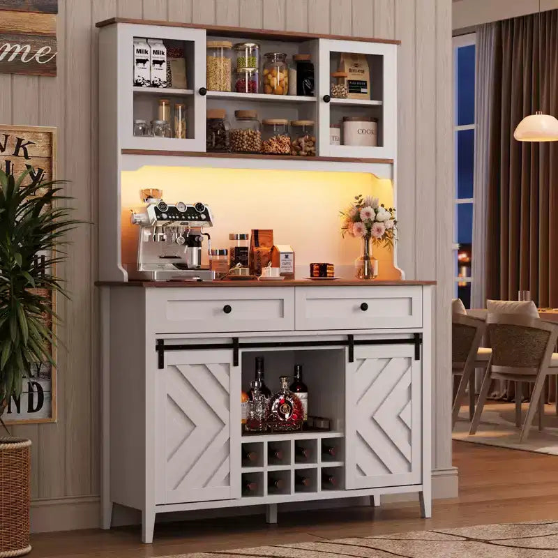 Meuble de bar à vin Garvee, buffet de cuisine de style campagnard avec casiers à vin et tiroirs, vaisselier de cuisine éclairé par LED avec portes coulissantes