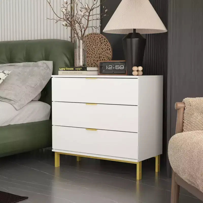 Famapy Commode Grande Table de Chevet avec 3 Tiroirs et Accents Métalliques Meuble de Rangement