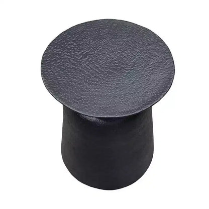 Table d'appoint ronde Royal Hampton Josi 21 pouces, design martelé à la main, base en aluminium sur pied de tambour