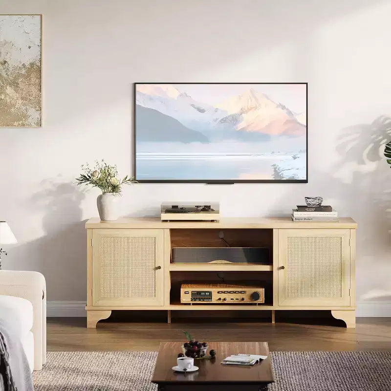 Meuble TV en rotin GustoWave pour téléviseurs jusqu'à 70 pouces, meuble de divertissement bohème avec rangement, table console multimédia en bois pour salon