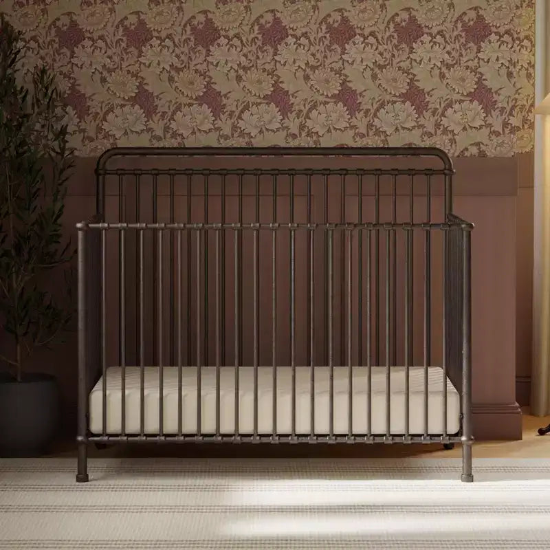 Lit de bébé convertible 4-en-1 en métal Winston Namesake