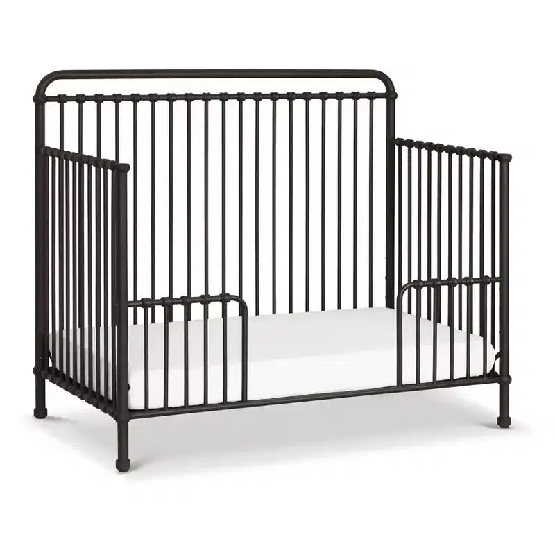 Lit de bébé convertible 4-en-1 en métal Winston Namesake