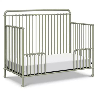 Lit de bébé convertible 4-en-1 en métal Winston Namesake