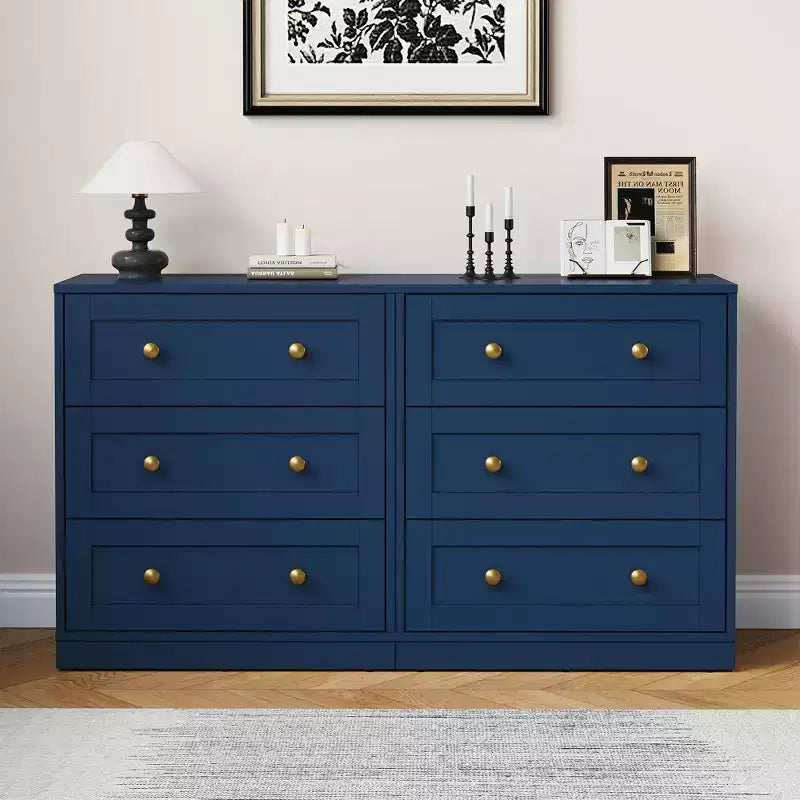 Table de chevet Heynemo à 3 tiroirs, Table de chevet spacieuse avec poignées rondes dorées, Table d'appoint moderne en bois, Commode d'appoint pour chambre à coucher