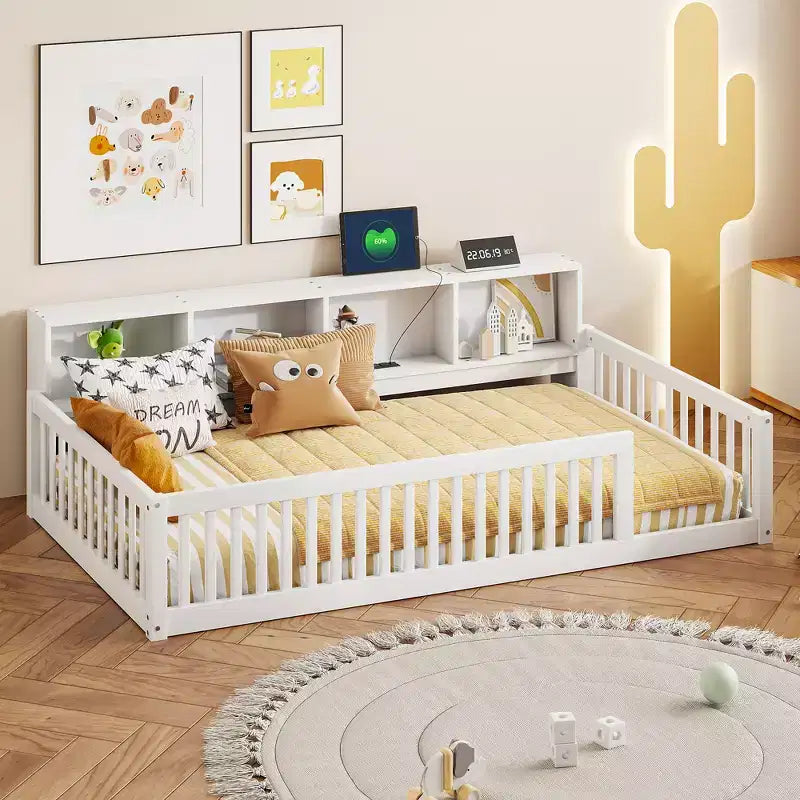 Lit de sol double XL en bois avec armoires de rangement et ports USB, lit de sol Montessori pour enfants avec clôture