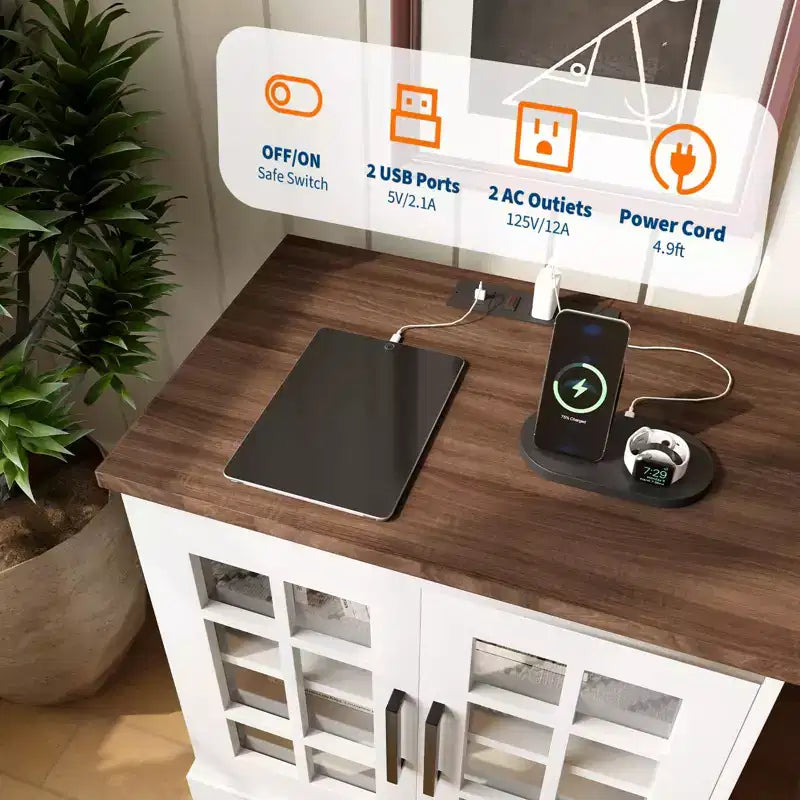 Grande table d'appoint de canapé carrée en bois, table de chevet, table de bout avec station de recharge, étagère réglable pour salon chambre, blanc