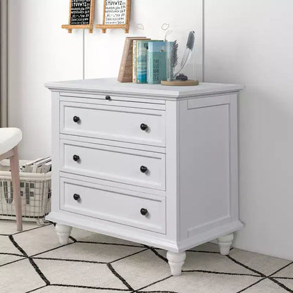 Table de chevet moderne à trois tiroirs en pin avec plateau coulissant, pieds en bois dur, convient pour les chambres, les salons et les bureaux.