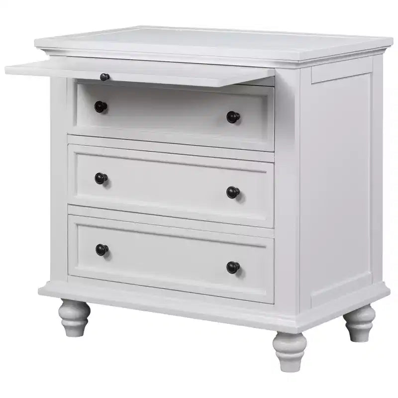 Table de chevet moderne à trois tiroirs en pin avec plateau coulissant, pieds en bois dur, convient pour les chambres, les salons et les bureaux.