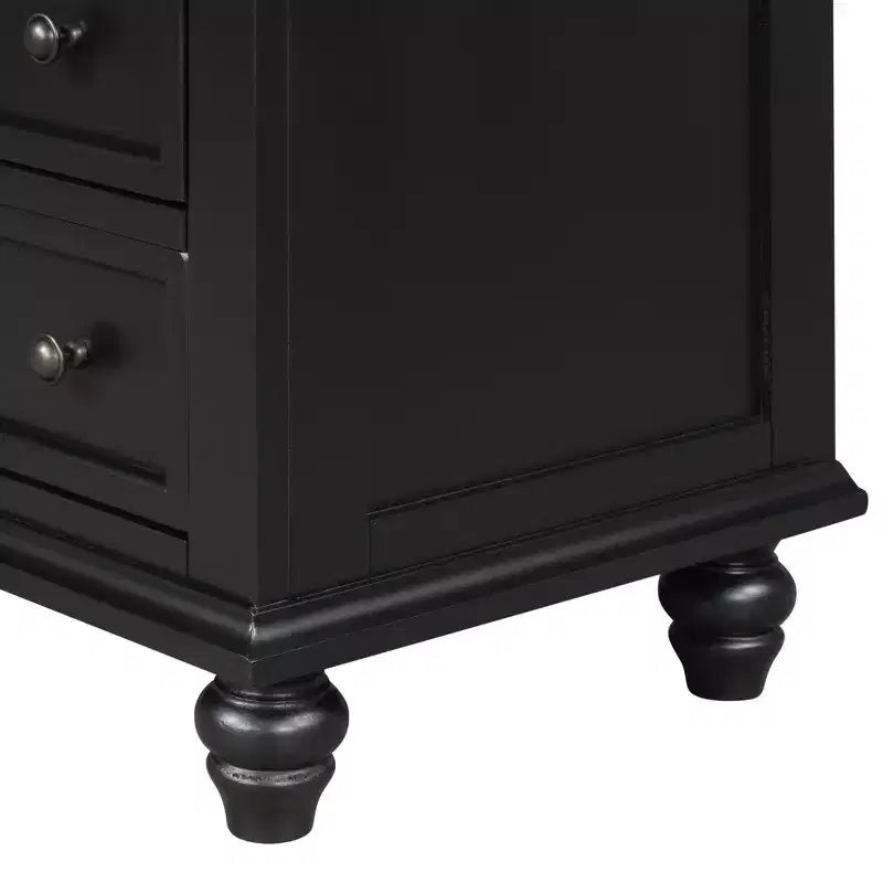 Table de chevet moderne à trois tiroirs en pin avec plateau coulissant, pieds en bois dur, convient pour les chambres, les salons et les bureaux.