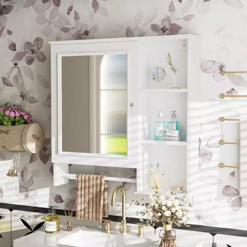 Meuble de rangement mural de salle de bain Clihome, armoires à pharmacie avec grande porte miroir, étagères réglables et trois niveaux de rangement ouverts
