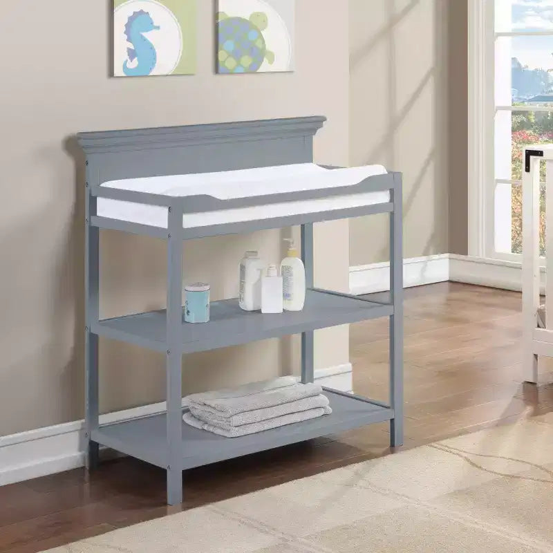 Table à langer universelle Whisen, s'adapte à tous les styles de crèche, barrières 4 côtés et design polyvalent - Gris