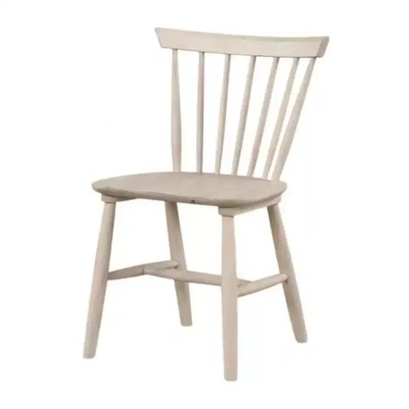 Lot de 2 chaises de salle à manger Royal Hampton, dossier à barreaux, pieds fuselés, bois de chêne blanc