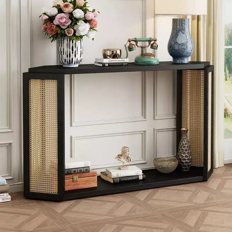 Console étroite avec étagère ouverte, Table d'entrée en rotin au design unique et irrégulier pour salon, couloir et entrée