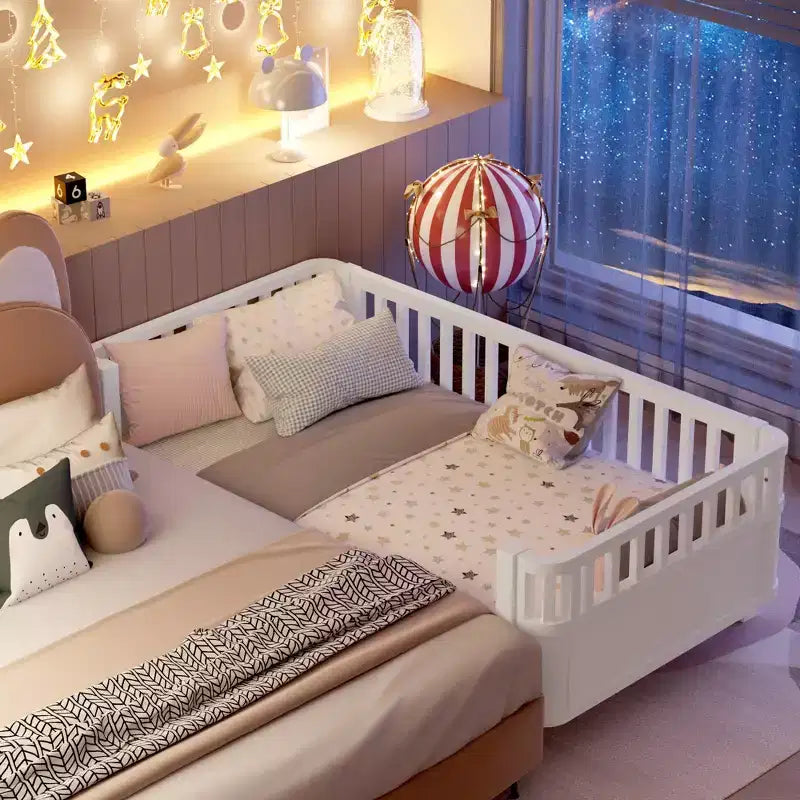 Lit plateforme en bois JVNOXK pour enfants, lit simple bas en bois avec barrières pour filles et garçons, blanc
