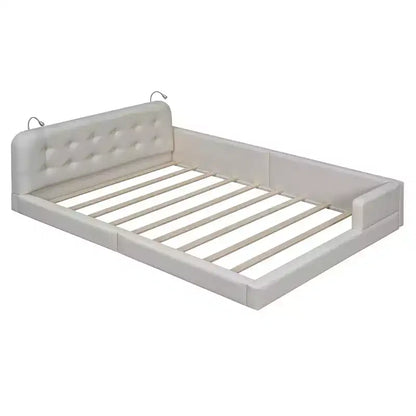 Lit capitonné Queen Size au sol avec 2 liseuses, lit plateforme en cuir PU avec tête de lit ergonomique et barrière de sécurité