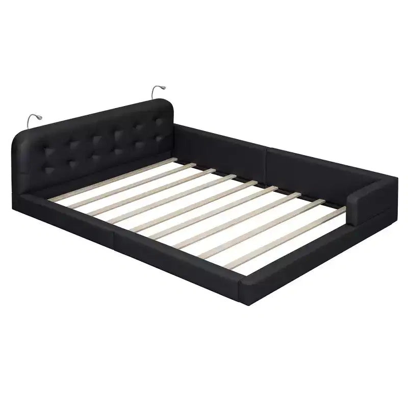 Lit capitonné Queen Size au sol avec 2 liseuses, lit plateforme en cuir PU avec tête de lit ergonomique et barrière de sécurité