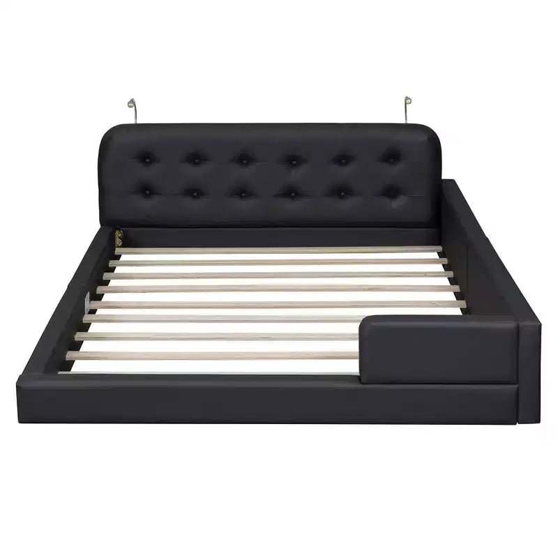 Lit capitonné Queen Size au sol avec 2 liseuses, lit plateforme en cuir PU avec tête de lit ergonomique et barrière de sécurité
