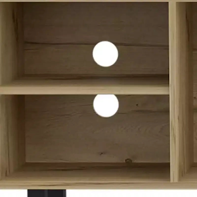Meuble TV HomeRoots 71 en bois naturel avec rangement fermé et ouvert