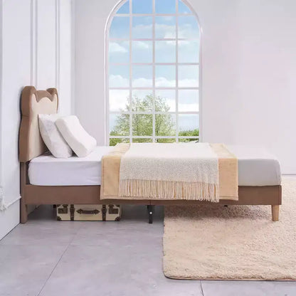 Cadre de lit pour enfant VECELO taille double marron, cadre de lit plateforme rembourré en bois en forme d'ours avec tête de lit réglable, pas besoin de sommier.