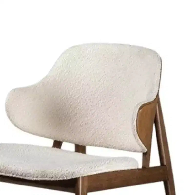 Fauteuil Royal Hampton, Tissu Boucle Beige Dossier Ailé, Bois Noyer Marron