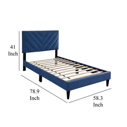 Lit double Royal Hampton, revêtement en velours bleu marine capitonné, surpiqûres chevrons