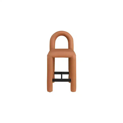 Meridian Furniture, Tabouret Amari en cuir végétalien