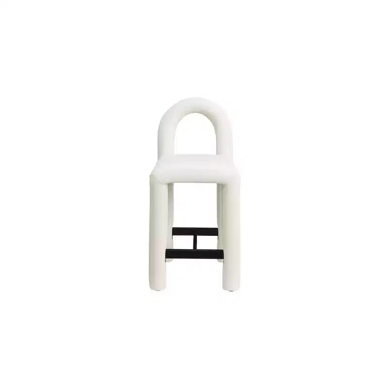 Meridian Furniture, Tabouret Amari en cuir végétalien