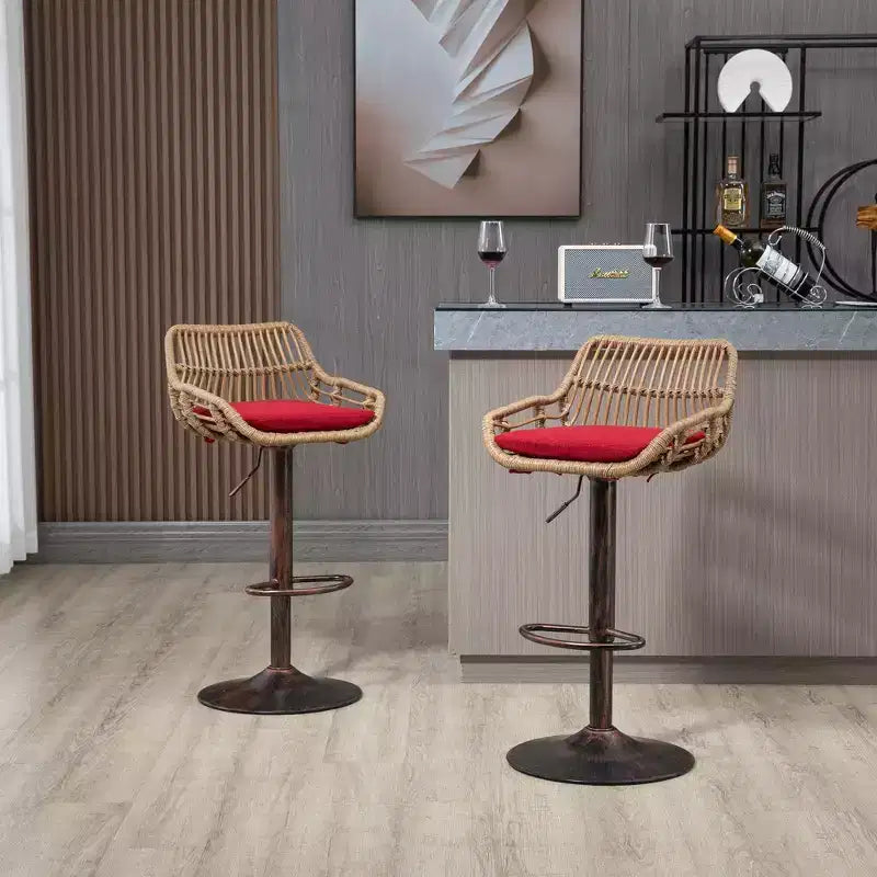 Tabourets de bar modernes pivotants Okak hauteur comptoir, lot de 2, tabourets de bar en rotin réglables avec coussin et repose-pieds, tabourets de comptoir pour la cuisine