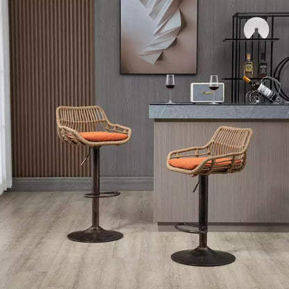 Tabourets de bar modernes pivotants Okak hauteur comptoir, lot de 2, tabourets de bar en rotin réglables avec coussin et repose-pieds, tabourets de comptoir pour la cuisine