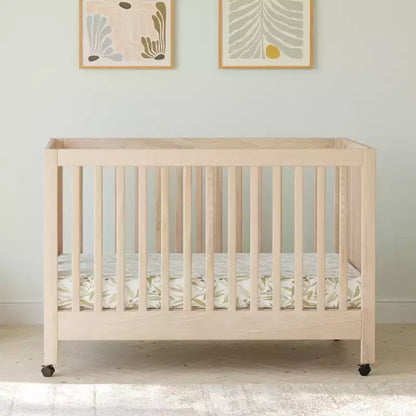 Lit de bébé pliant portable Babyletto Maki avec kit de conversion pour lit de tout-petit