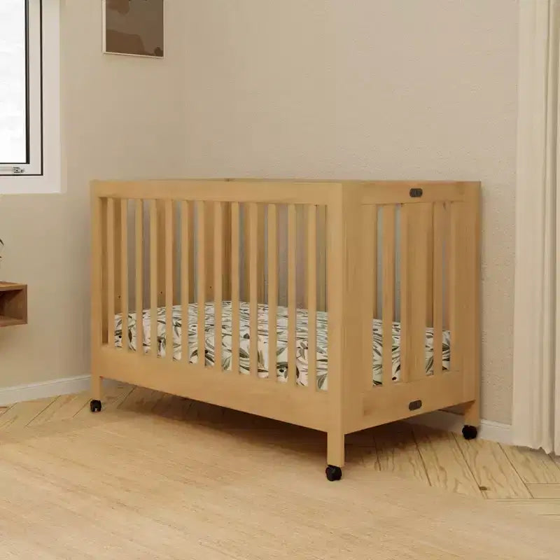 Lit de bébé pliant portable Babyletto Maki avec kit de conversion pour lit de tout-petit