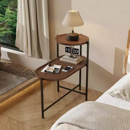 JVNOXK Petites Tables Basses, Table d'appoint Moderne à 2 Niveaux pour Canapé avec Étagère de Rangement en Bois, Tables de Chevet pour Salon (Noyer Marron)