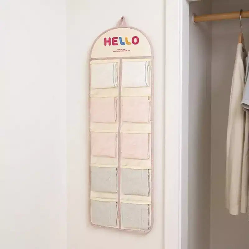 Organisateur mural de rangement Alilang avec poches en filet multiples et motif "HELLO"