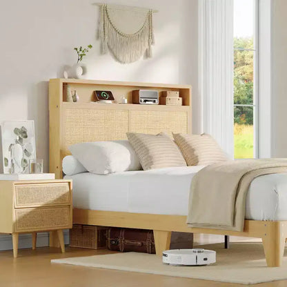 Cadre de lit en rotin double avec lumière LED et station de charge, avec tête de lit de rangement à 2 niveaux, rangement sous le lit, pas besoin de sommier tapissier, cadre de lit en bois bohème