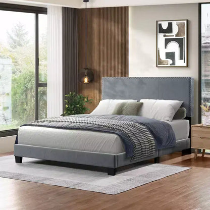 Cadre de lit de chambre principale Okak Queen/Full avec tête de lit capitonnée et garniture cloutée, lit plateforme moderne sans sommier tapissier requis