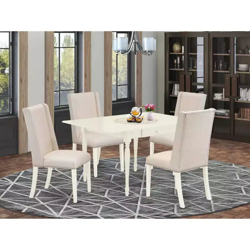 Ensemble de salle à manger médiéval - 5 pièces - Table en bois massif et 4 chaises Parsons - Finition blanc lin