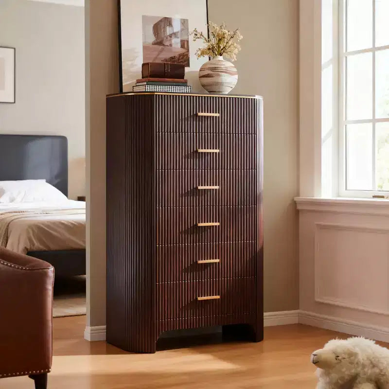 Fluted Dresser for Bedroom, Chest of Drawers with Gold Handles, Curved Profile, Wood Storage Dressers Organizer for Bedroom, Living Room