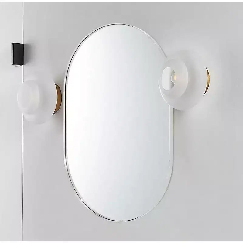 TUYOHW Miroir de salle de bain mural de 50,8 x 83,8 cm, miroir de courtoisie mural ovale moderne avec cadre en métal pour salle de bain, chambre à coucher