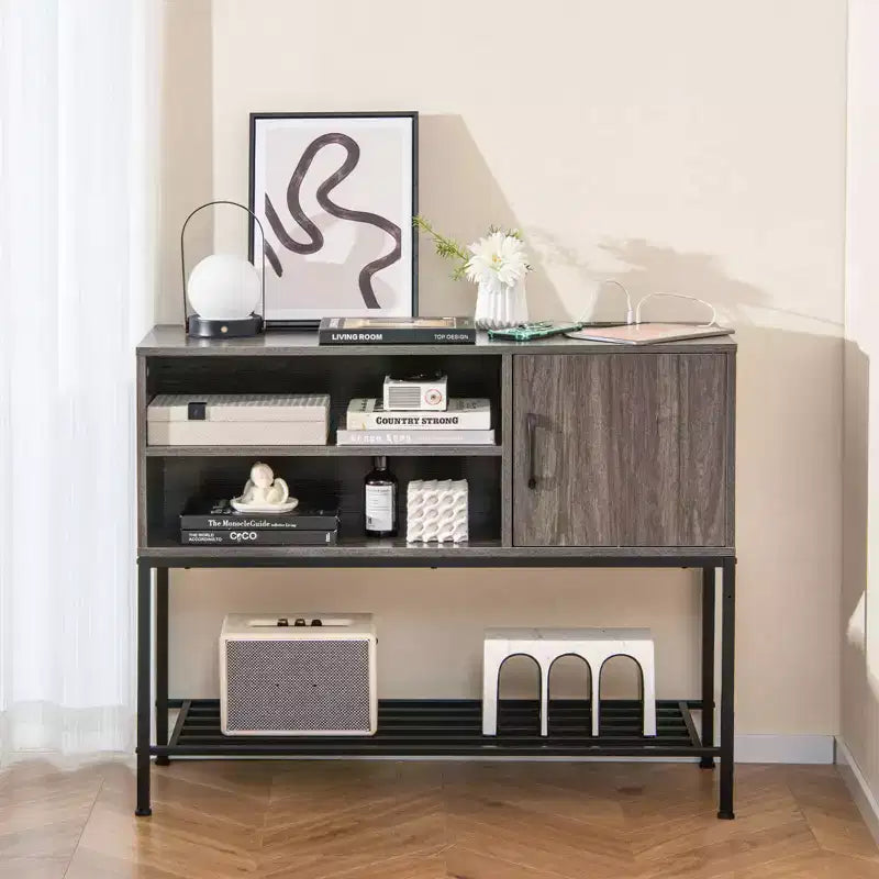 Buffet Costway avec prises de courant et ports USB, porte-bouteilles et étagères de rangement, style rustique
