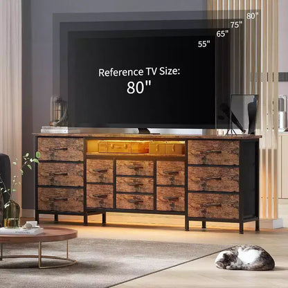 Meuble TV commode longue de 70 pouces pour téléviseurs de 65, 75, 80 pouces, commode à tiroirs en tissu et prises de courant et lumières LED, grand centre de divertissement pour chambre à coucher